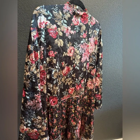 Easel Los Angeles Velvet Floral Kimono Cardigan – Size Small - Picture 5 of 10